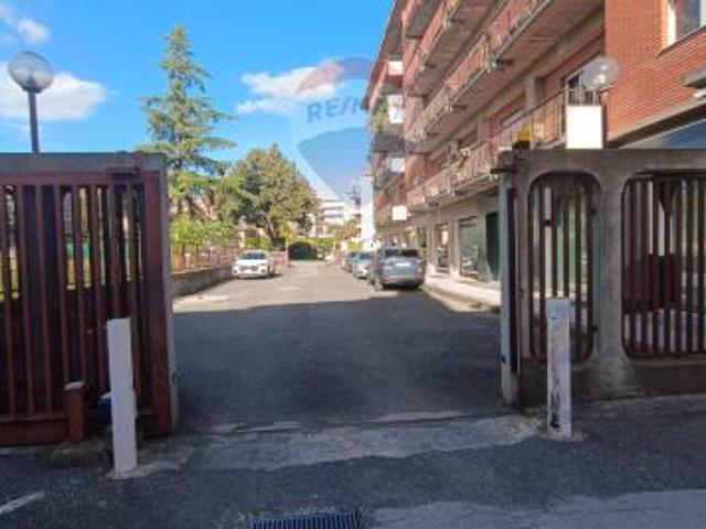 Box in vendita a Caltagirone, Sicilia