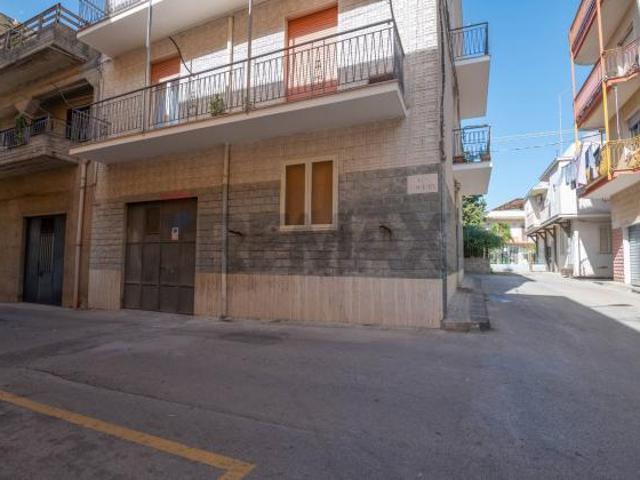 Box in vendita a Le Sfere, Caltagirone
