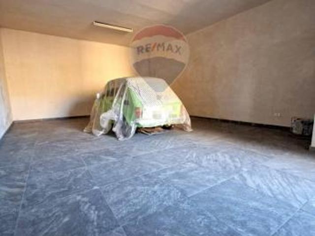 Box in vendita a Canalotto, Caltagirone