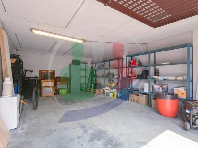 Box in vendita a Leini, Torino