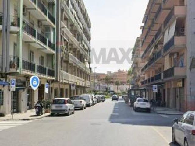 Box in vendita a Milazzo, Sicilia