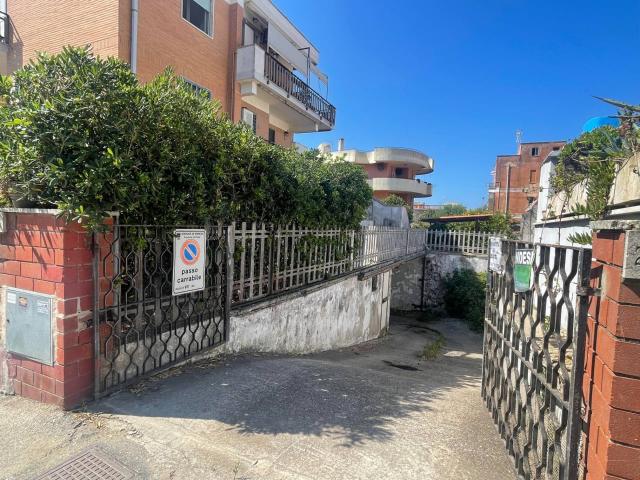 Box in vendita a Roma Capitale, Lazio