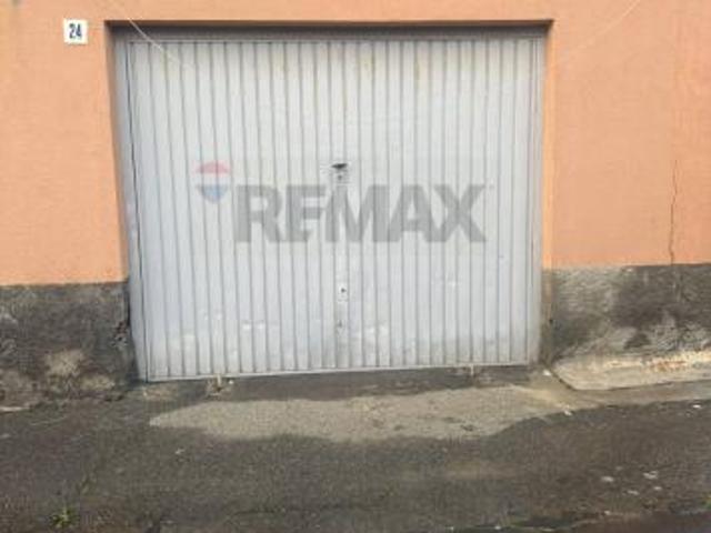 Box in vendita a Trappeto, San Giovanni La Punta