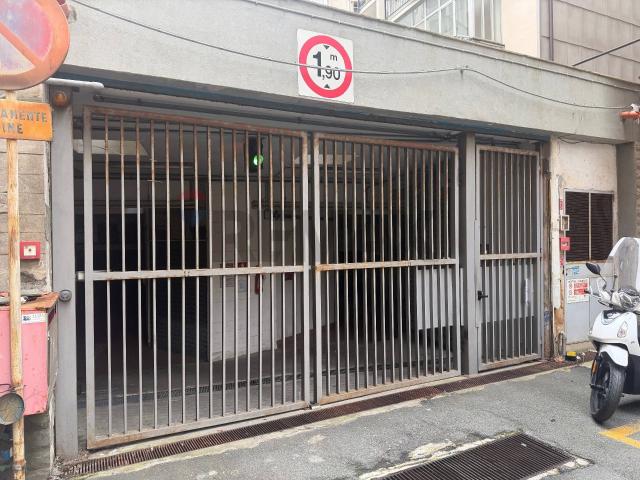 Box in vendita a Oltreletimbro, Albisola Capo