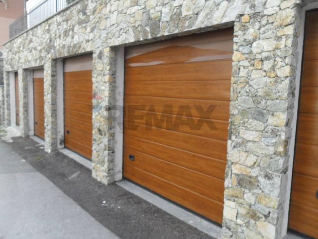 Box in vendita a Varazze, Liguria