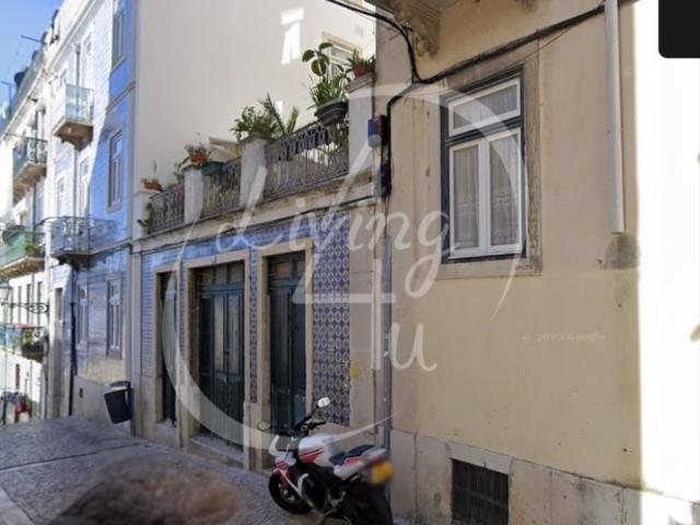 Garagem venda em Santa Maria Maior, Lisboa