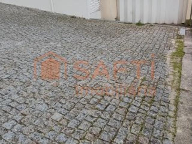 Garagem venda em Melgaço, Viana Do Castelo
