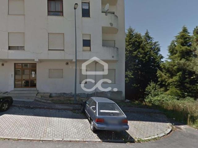 Garagem venda em Chaves, Vila Real