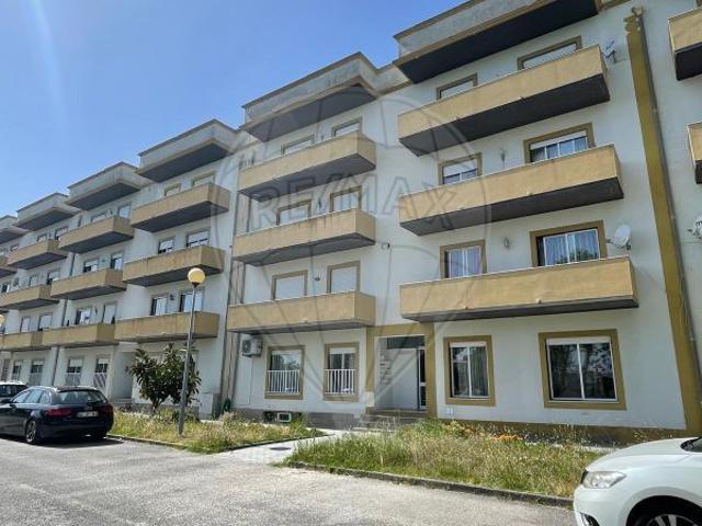 Garagem venda em Alcobaça, Leiria