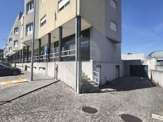 Garagem venda em Alfena, Valongo