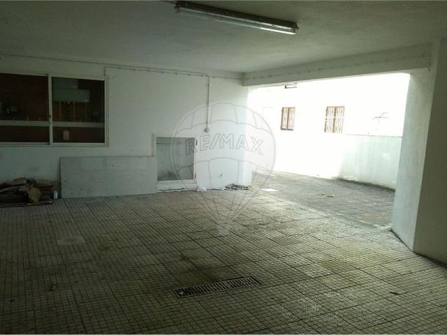Garagem venda em Sintra, Lisboa