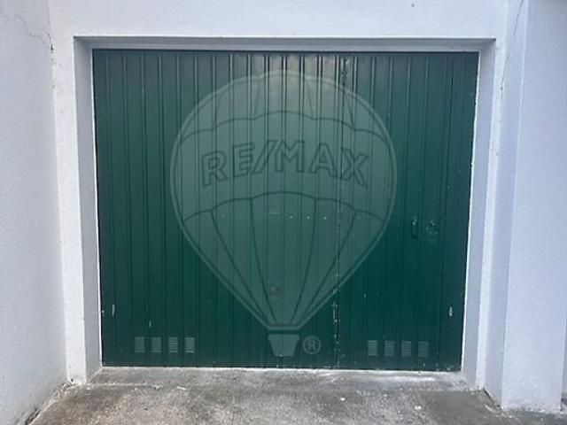 Garagem venda em Mercês, Algueirão-Mem Martins