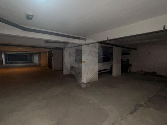 Garagem venda em Bairro Alves Redol, Alto do Seixalinho, Santo André e Verderena