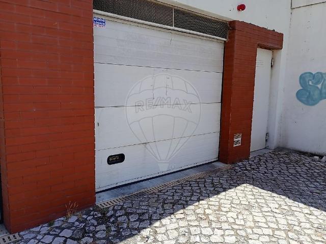 Garagem venda em Bairro Alves Redol, Alto do Seixalinho, Santo André e Verderena