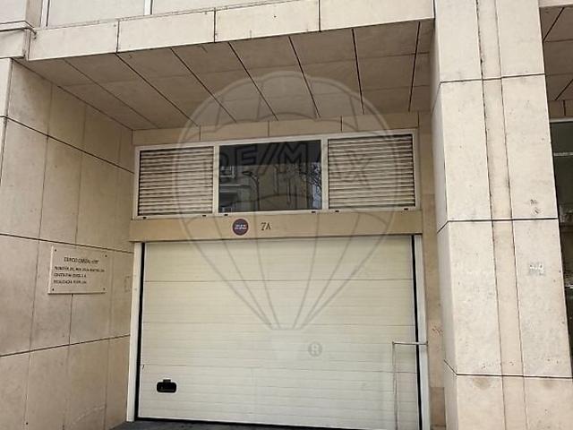 Garagem venda em Arroios, Lisboa