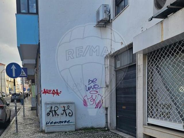 Garagem venda em Barreiro, Verderena