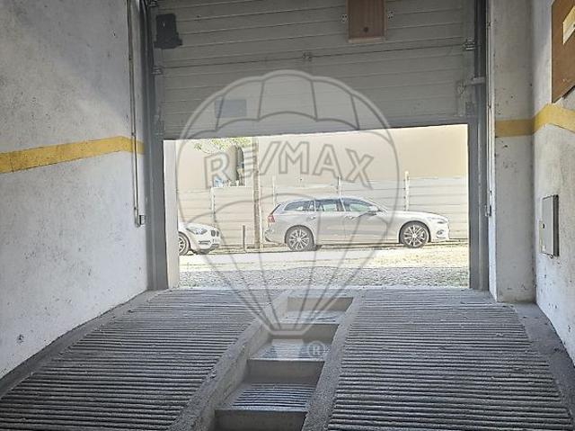 Garagem venda em Barreiro, Verderena