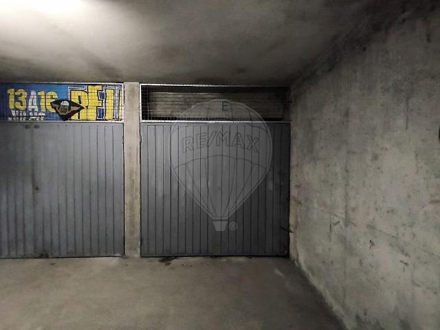 Garagem venda em Bougado (São Martinho e Santiago), Trofa