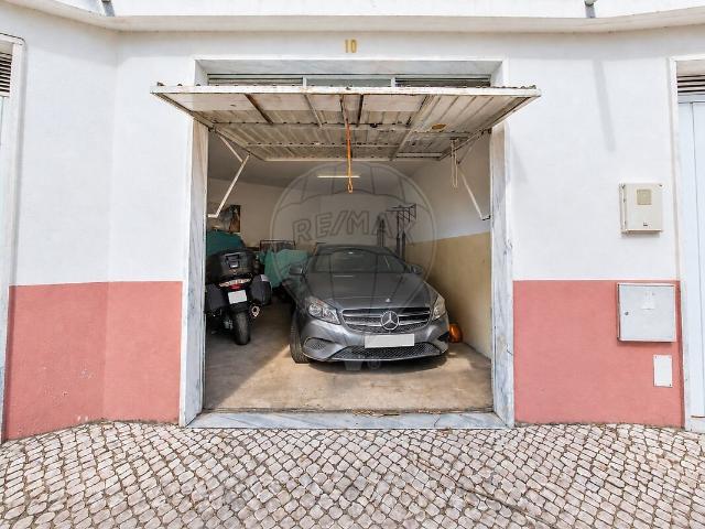 Garagem venda em Cacém, Cacém e São Marcos
