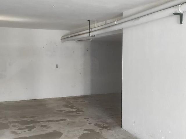 Garagem venda em Cartaxo e Vale da Pinta, Cartaxo