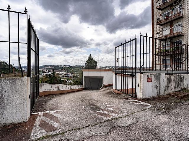 Garagem venda em Eiras e São Paulo de Frades, Coimbra