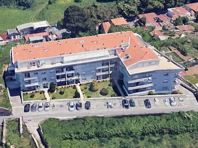 Garagem venda em Valadares, Vila Nova de Gaia