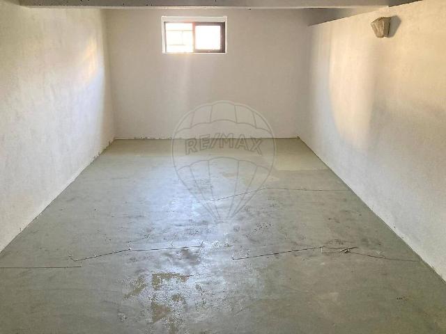 Garagem venda em Nossa Senhora de Fátima, Entroncamento