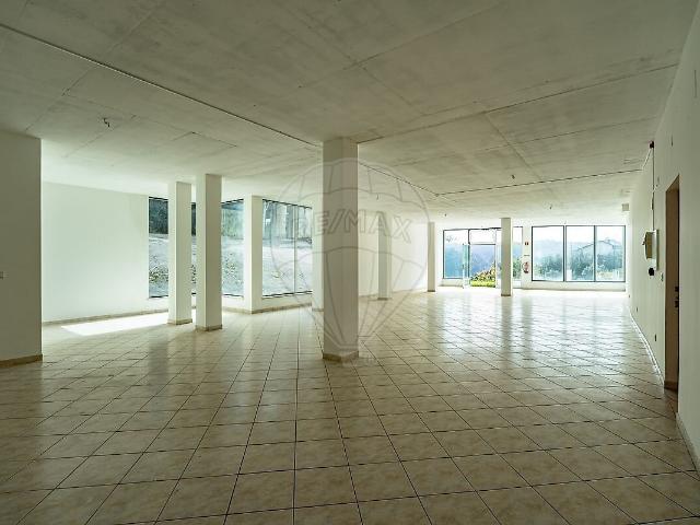 Garagem venda em Penacova