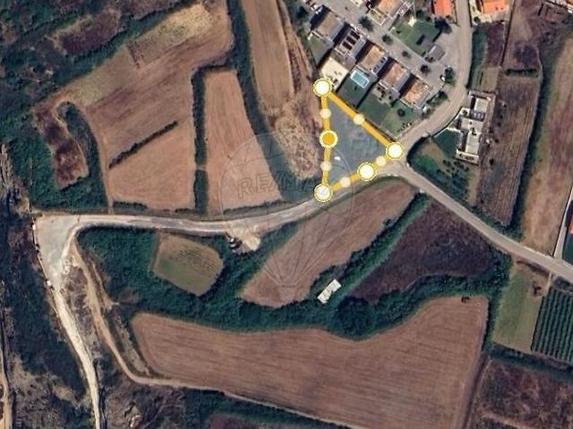 Garagem venda em Encarnação, Mafra