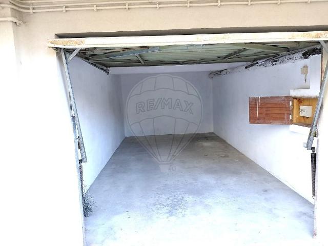 Garagem venda em Tavarede, Figueira da Foz