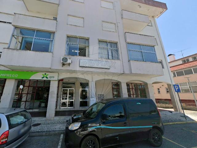 Garagem venda em Tondela, Viseu