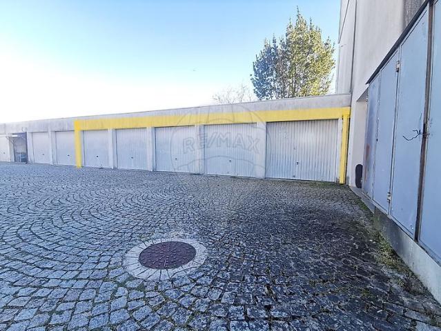 Garagem venda em Tondela e Nandufe, Tondela