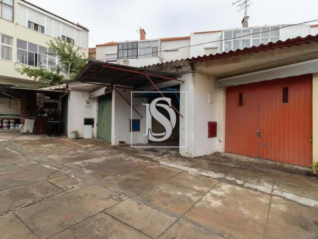 Garagem venda em Barreiro, Setúbal
