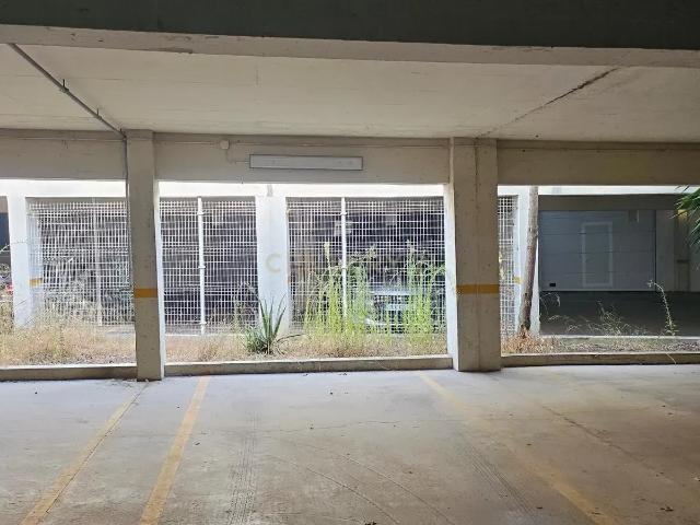 Garagem venda em Tapada do Matias, Évora