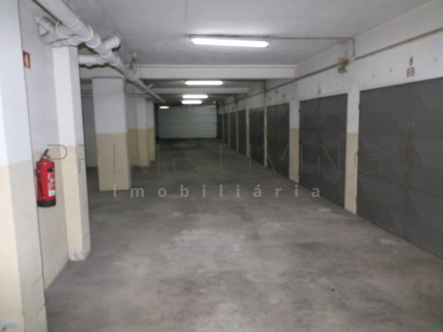 Garagem venda em Vila Do Conde, Porto