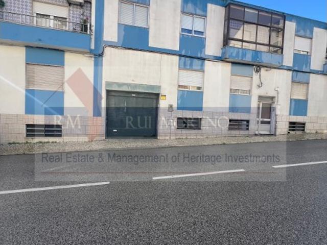 Garagem venda em Moita, Baixa Da Banheira