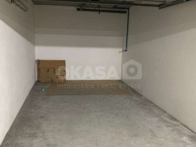 Garagem alugar em Setúbal