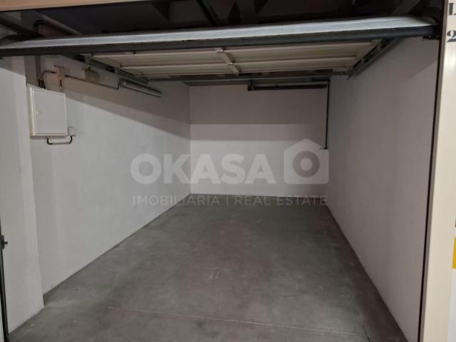 Garagem alugar em Bairro do Liceu, Setúbal