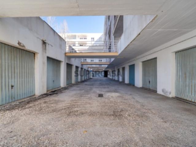 Garagem venda em Praia de Alvor, Portimão