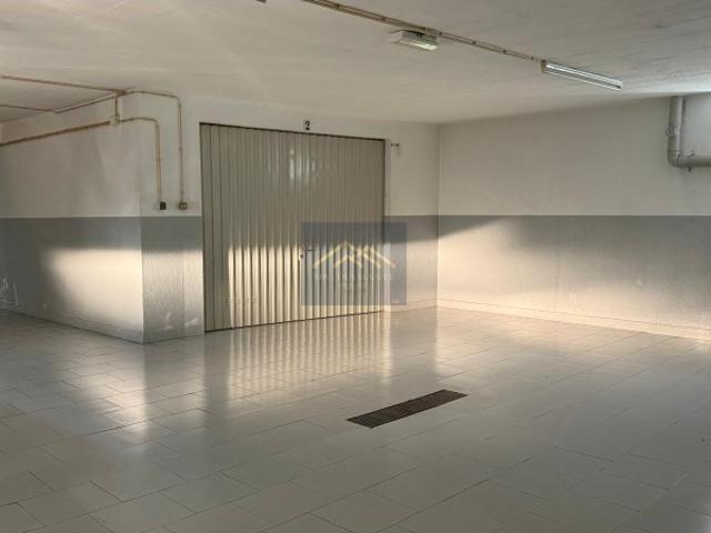 Garagem venda em Costa da Caparica, Almada