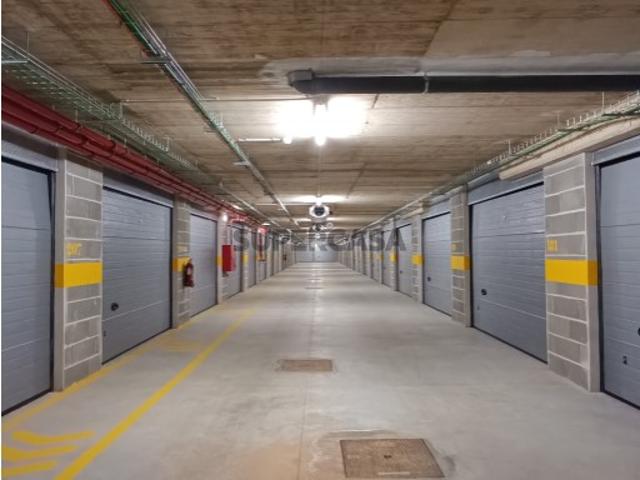 Garagem venda em Portimão, Faro