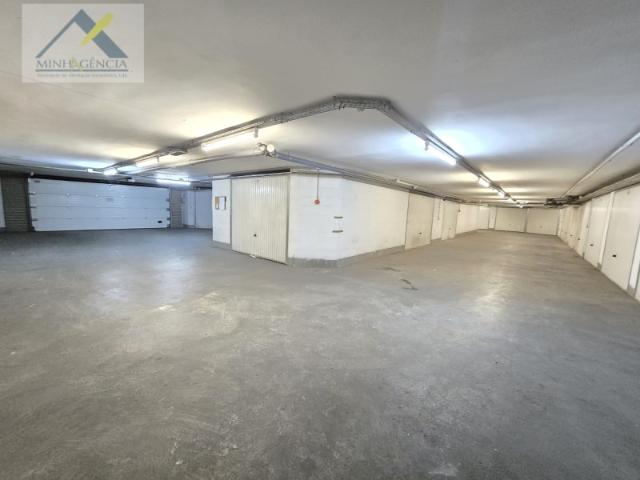 Garagem venda em Verderena, Alto Do Seixalinho