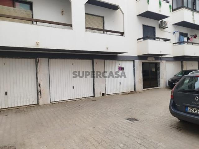 Garagem venda em Vila Real De Santo António, Faro