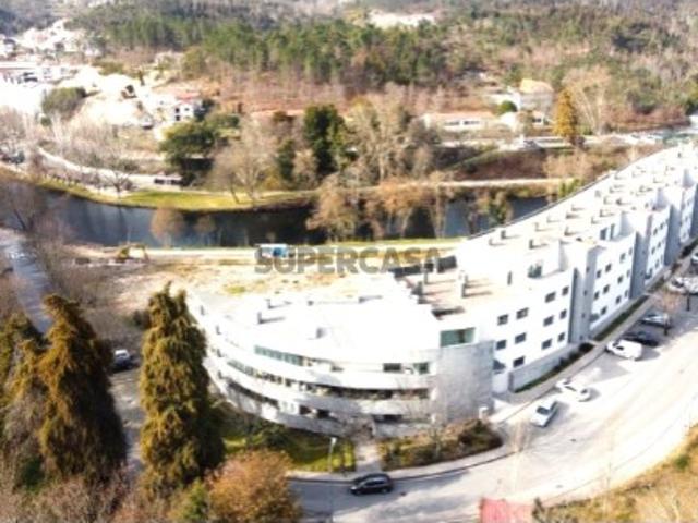 Garagem venda em São Pedro Do Sul, Viseu