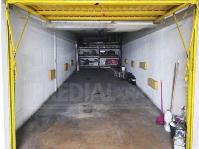 Garagem alugar em Cais de Vila Franca de Xira, Vila Franca De Xira