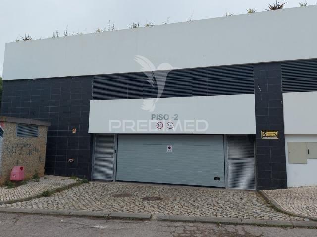 Garagem alugar em Portimão, Faro