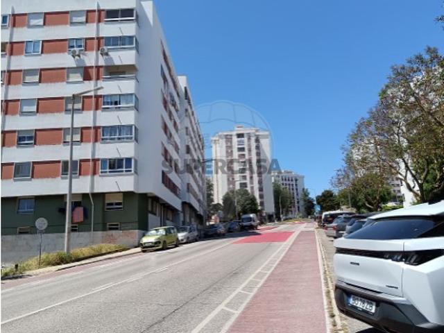 Garagem venda em Vila Franca De Xira
