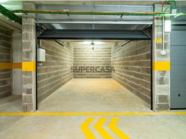 Garagem venda em Portimão, Faro