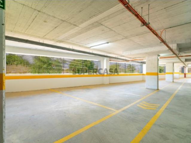 Garagem venda em Portimão, Faro