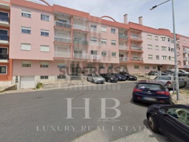 Garagem venda em Serra das Minas, Sintra